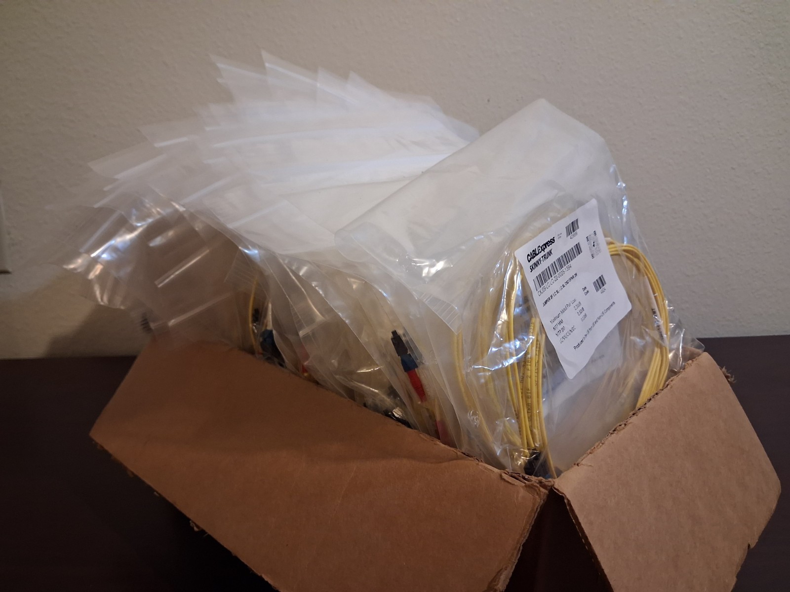 CABLExpress SkinnyTrunk Optical Fiber Cable CXJ09-LC-LC-Z2-002S-1394*LOT OF 77*