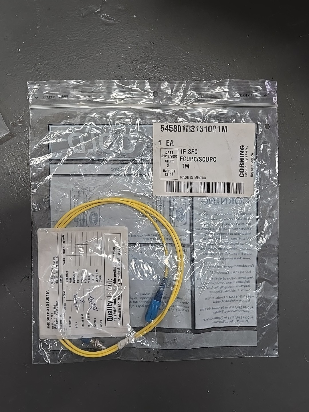 CORNING GOLD 1M SINGLE-MODE FC-SC FIBER OPTIC JUMPER CABLE