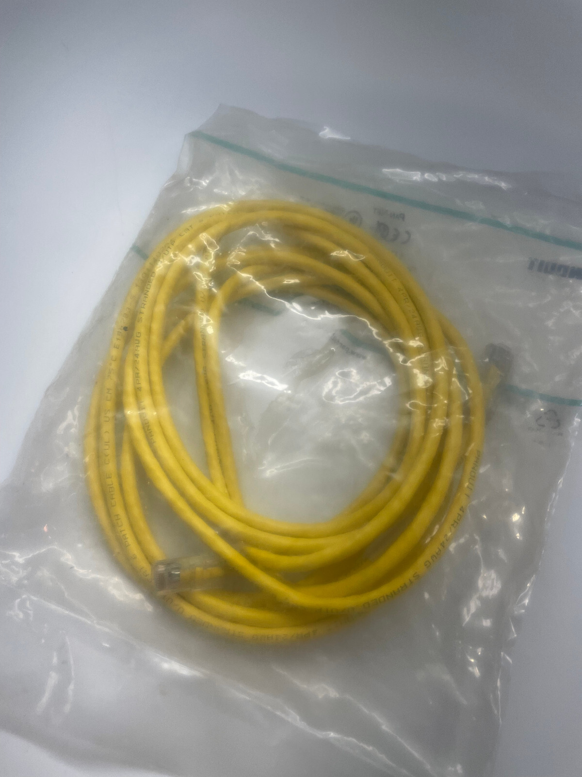 Panduit CAT6 UTP patch cord 14FT yellow