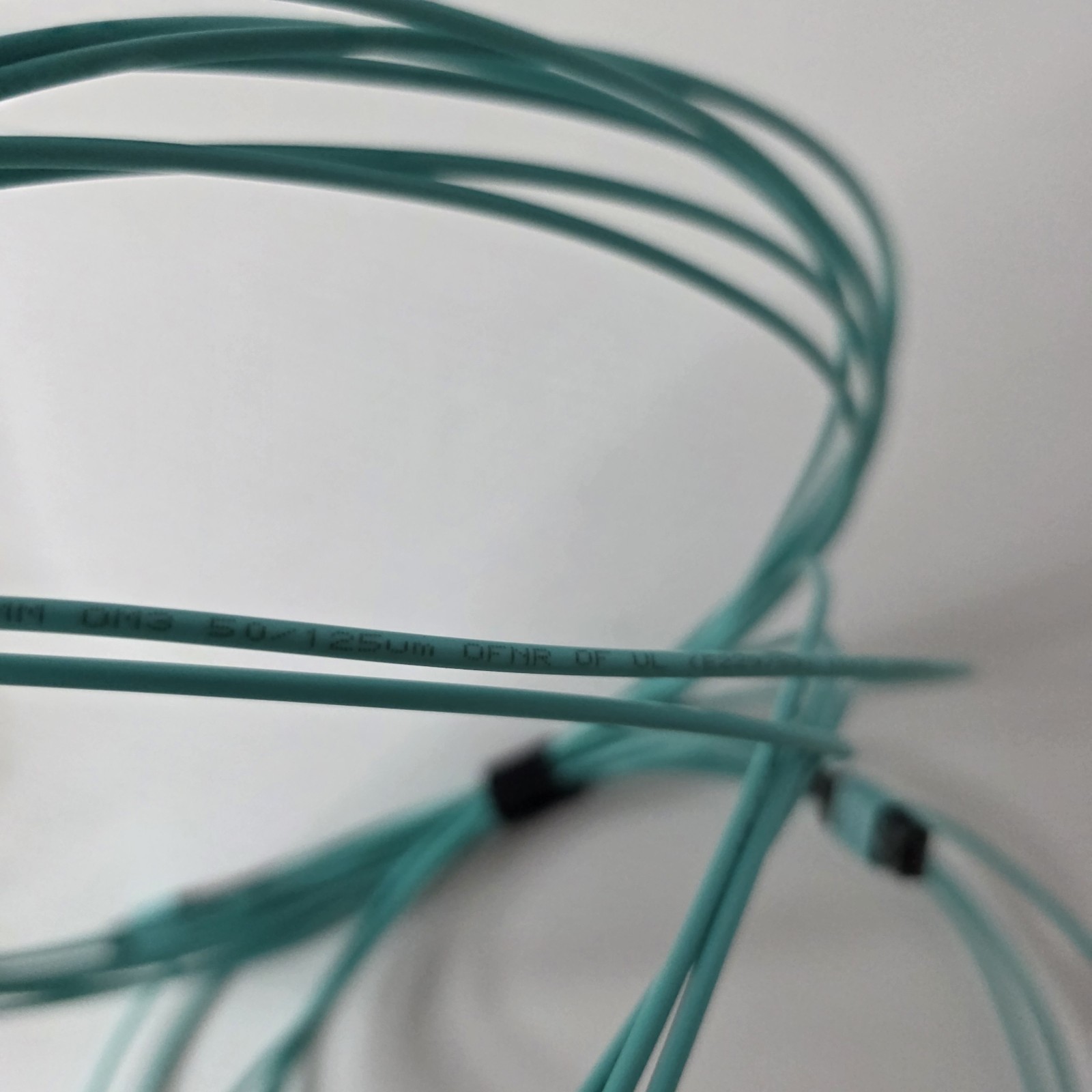 Legrand QS 10M 12STR 10G PLN MTP PF C2G Fiber Optic Cable 30 Ft 7074512