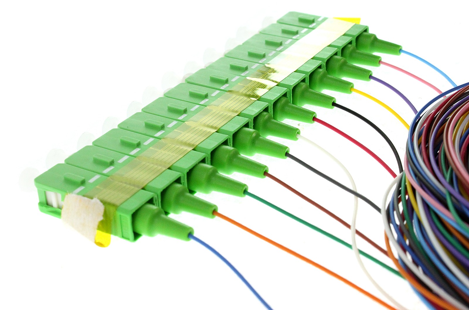 FIS FIBER INSTRUMENT SALES SP12SCAPC 12 FIBER 9/125 3 METER SM PIGTAIL FAN KIT