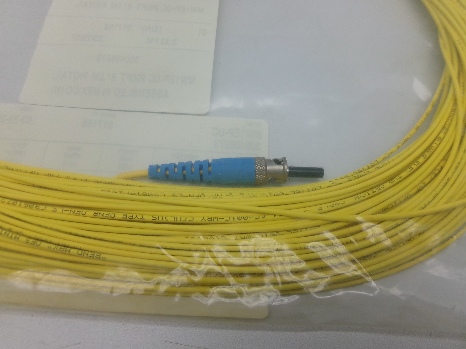 MW1EP-UC – FIBER OPTIC CABLE 300409273 61.0M / 200 FT PIGTAIL #521J