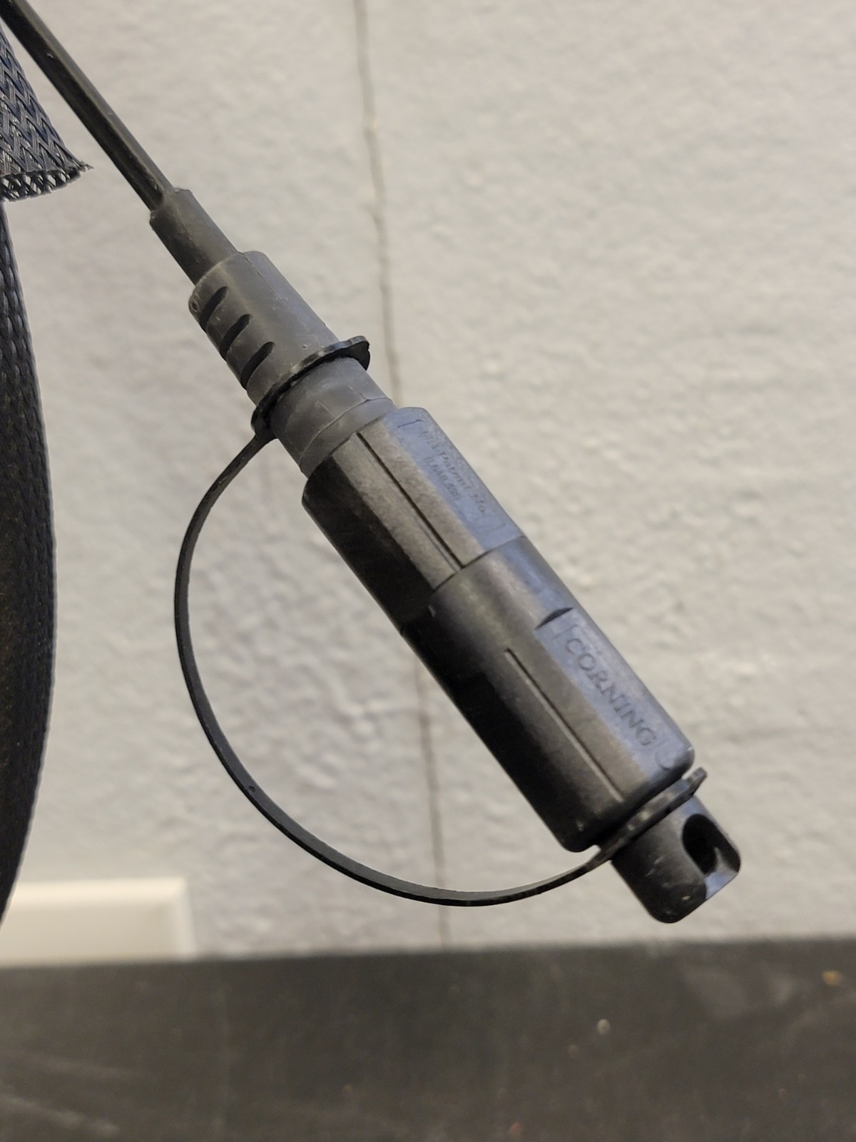 700ft Corning 434401EBFTR700F Flat Fiber Optic Drop Cable F1 SCAOPT/SCA