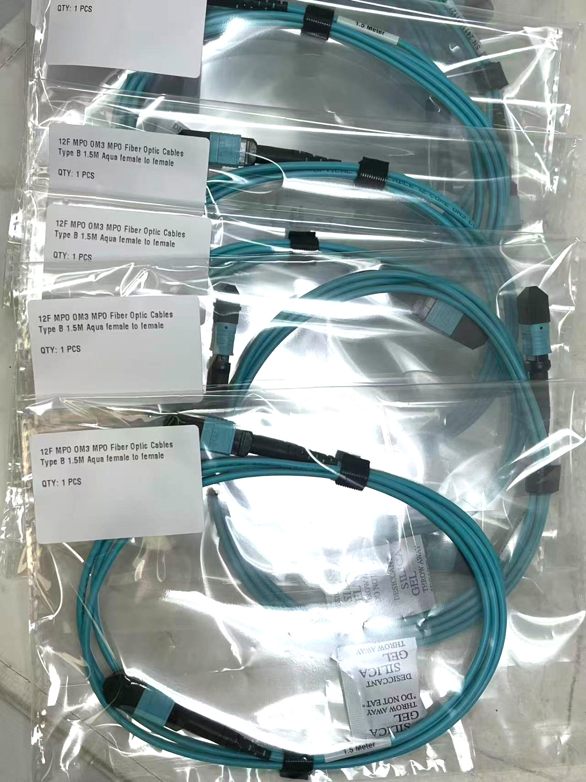 10PCS ， 12F MPO OM3 MPO Fiber Optic Cables Type B 1.5M Aqua female to female