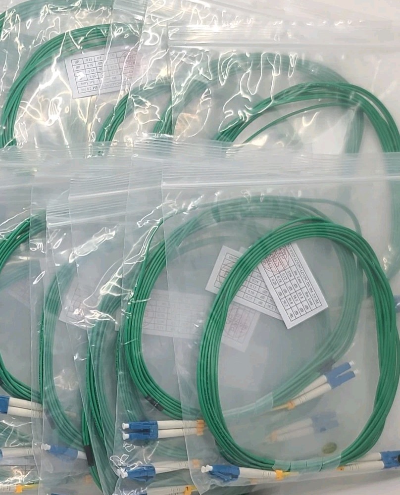 Lot Of 11 Single Mode Fiber Optic Patch Cable 9/125, LC to LC, 3 Meter, Green