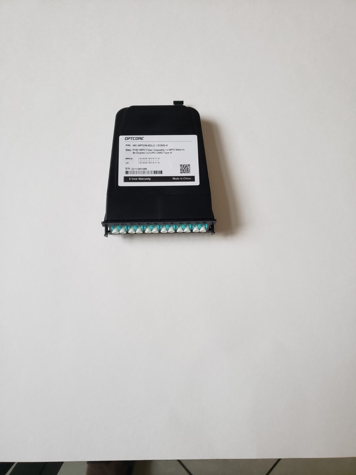 FHD MPO FIBER CASSETTE, 1xMPO MALE TO 6x DUPLEX LC/UPC, OM3, TYPE A