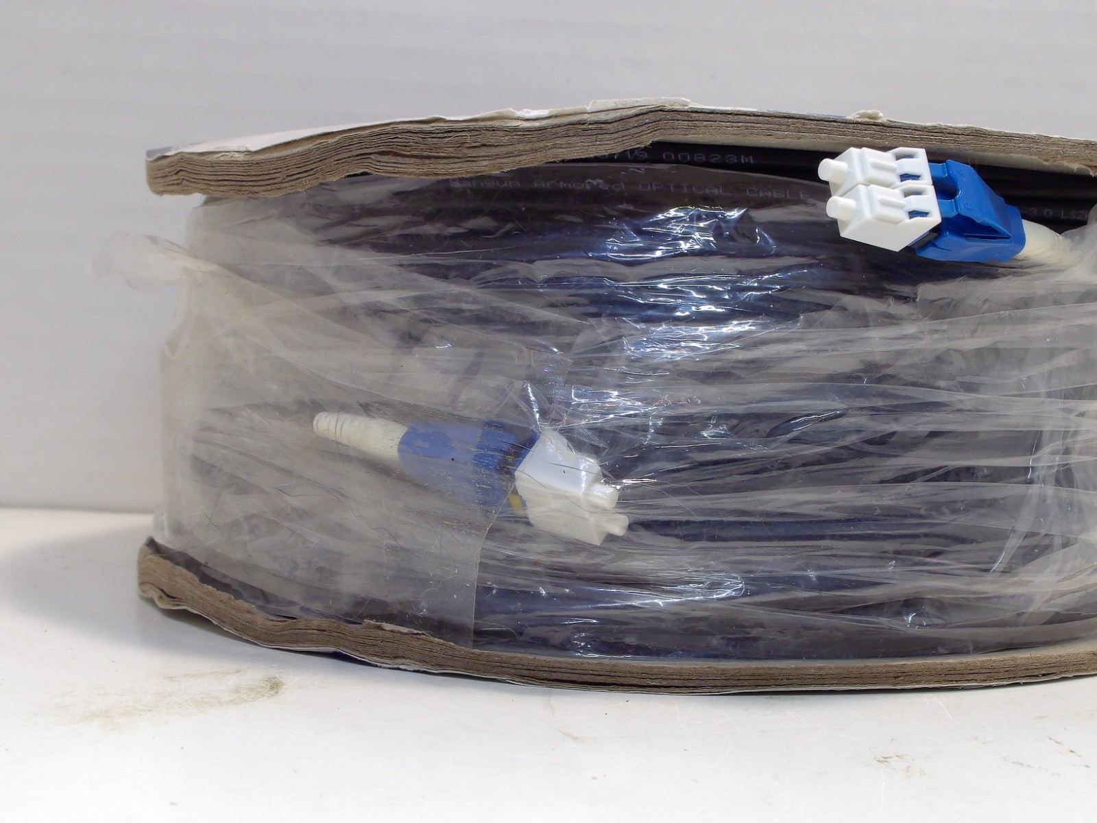 Bangun 150 meter Fiber Optic Cable LC/UPC – LC/UPC Duplex – New, No Pulling Eye