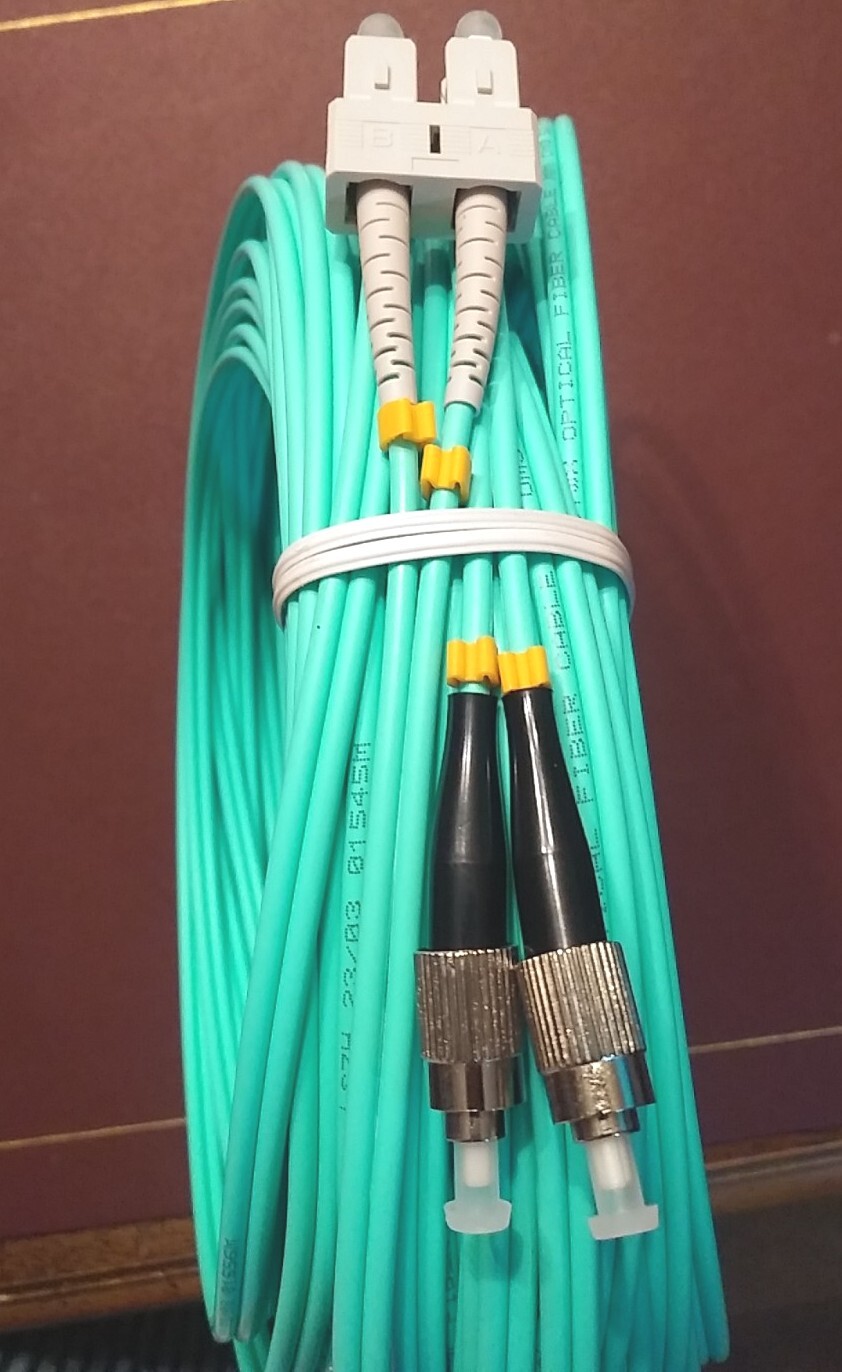 30M/98FT LC/UPC to FC/UPC MM OM3 DX LSZH 3.0mm Indoor Fiber Optic Patch Cord