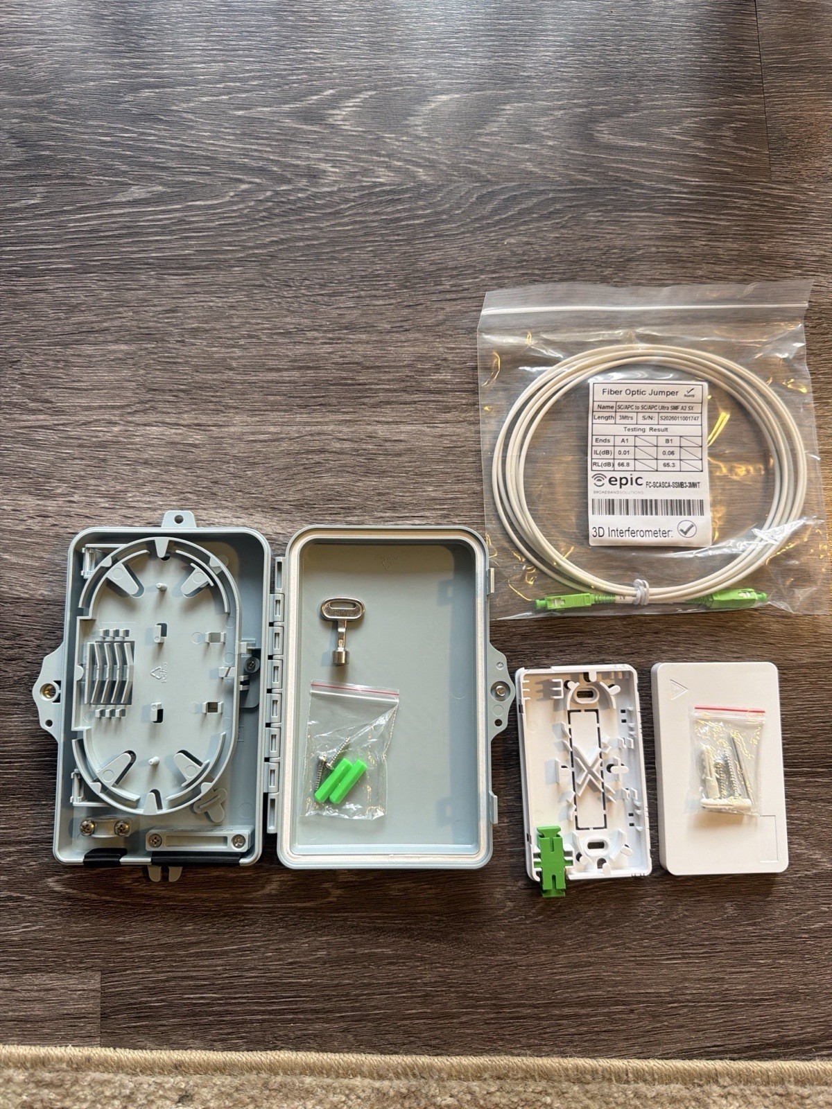 New Intrepid FTTH Fiber Optic Termination Box FC-SCA-SMB3-3MWT Indoor Wall Mount