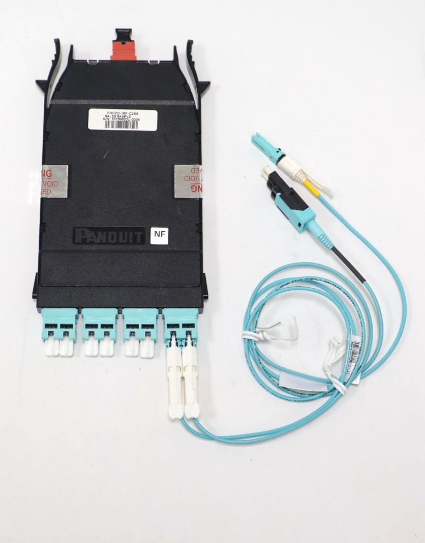 Panduit HD Flex FHCZO-16F-C2U Fiber Cassette MPO to CS Duplex OM4 16F Universal